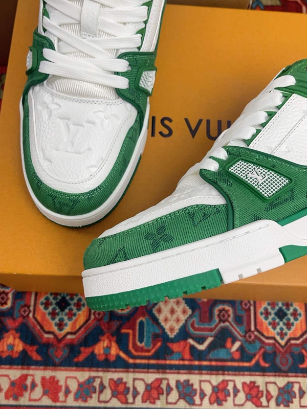 ルイヴィトン靴細部ディテール